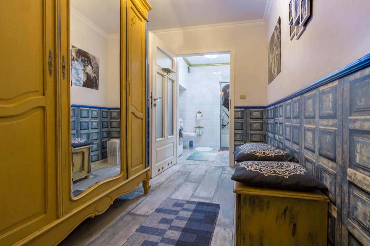 Casablanca Apartment Krasków Eksteriør bilde