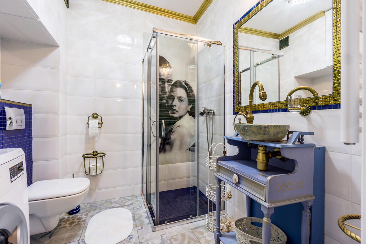 Casablanca Apartment Krasków Eksteriør bilde
