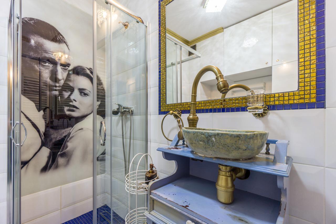 Casablanca Apartment Krasków Eksteriør bilde